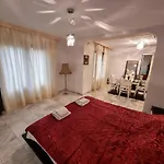 Tsar Simeon, 2 Bedroom, Living Room And Fireplace
