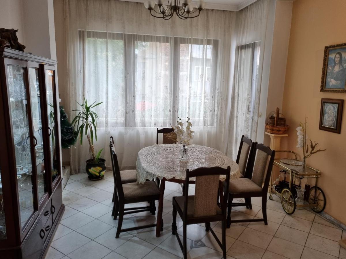 Сasa de vacaciones Tsar Simeon, 2 Bedroom, Living And Fireplace Sofía